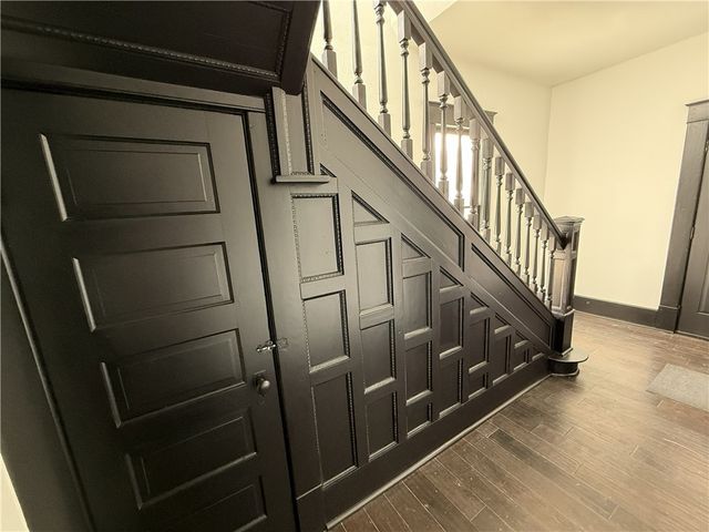 401 E Twin Springs, Siloam Springs, AR 72761