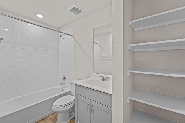 313 NEW ALBANY LN, San Marcos, TX 78666