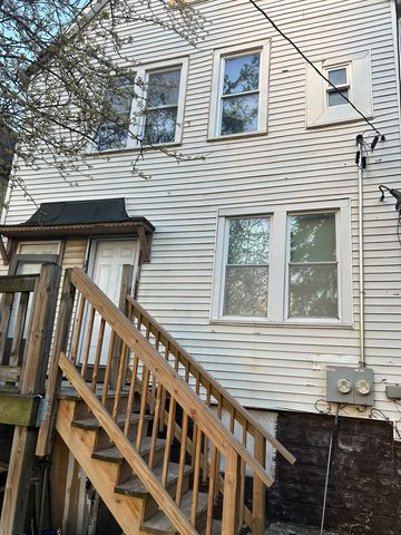 6812 S Hermitage Avenue, Chicago, IL 60636