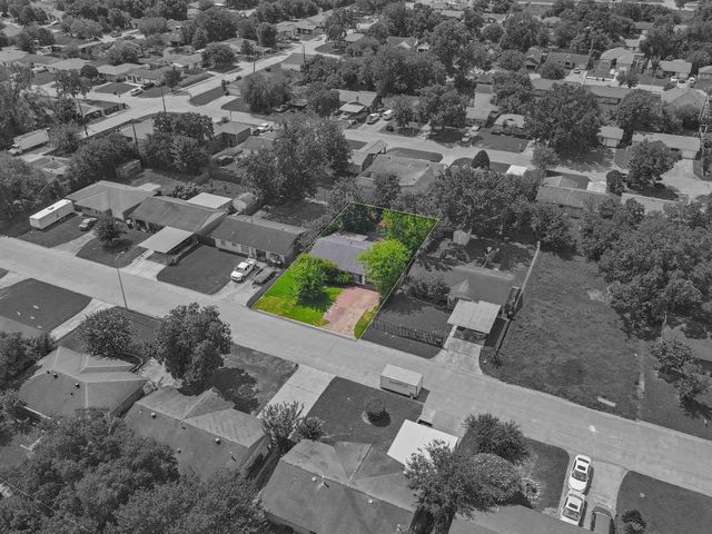 5242 Greylog Drive, Houston, TX 77048