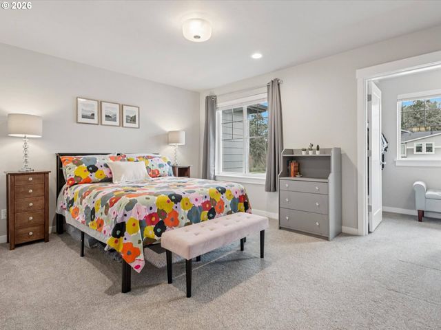 4023 Se CENTURY Blvd, Hillsboro, OR 97123