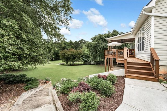 7440 Gentry Way, Cumming, GA 30041