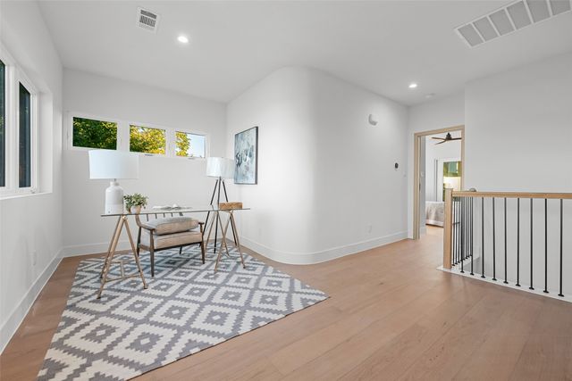 1514 Holly Avenue, Dallas, TX 75204