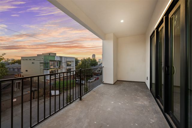 1514 Holly Avenue, Dallas, TX 75204