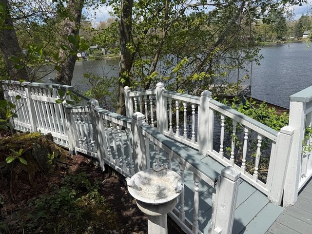 14 Beech St, Palmer, MA 01069