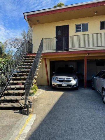 3002 Bona Street, Oakland, CA 94601