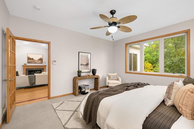 7914 Victoria Curve, Saint Louis Park, MN 55426