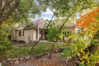 7914 Victoria Curve, Saint Louis Park, MN 55426