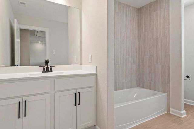 21516 Bluebonnet Bay Drive, Magnolia, TX 77354