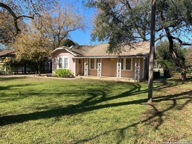 933 BECK ST, Schertz, TX 78154