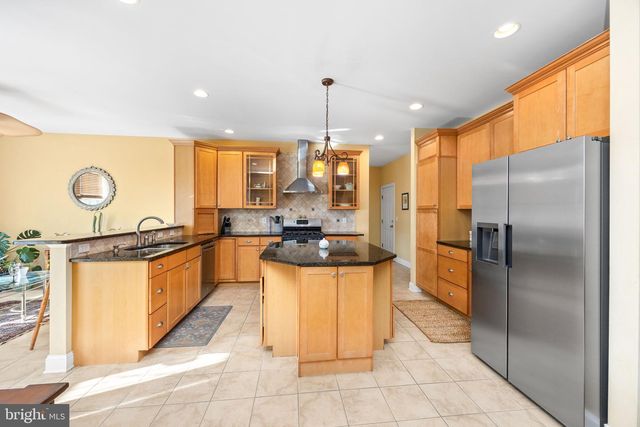 1622 CRAWFORD DR, Salisbury, MD 21804