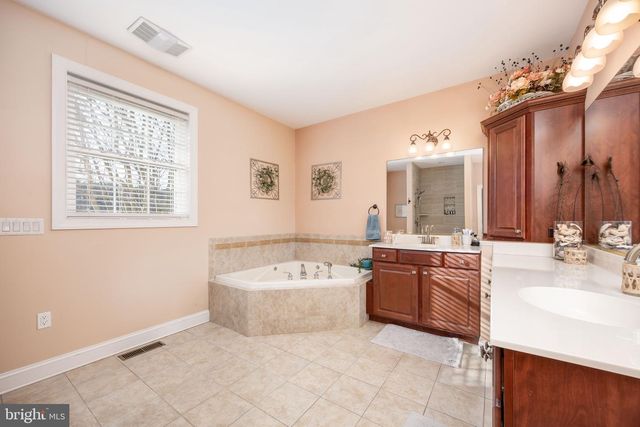 1622 CRAWFORD DR, Salisbury, MD 21804