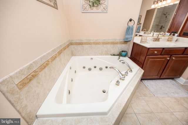 1622 CRAWFORD DR, Salisbury, MD 21804