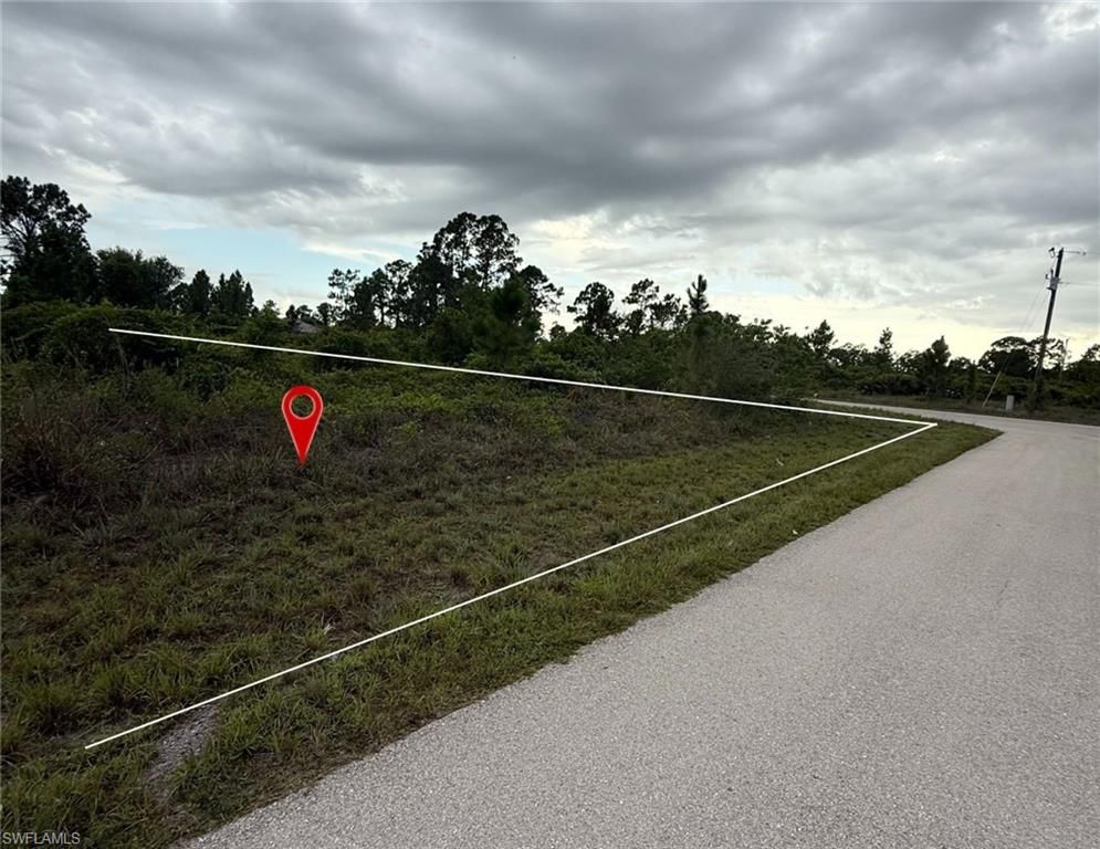 1210 Decature ST E, LEHIGH ACRES, FL 33974 — photo 2