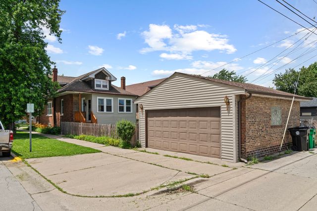 1447 Cuyler Avenue, Berwyn, IL 60402