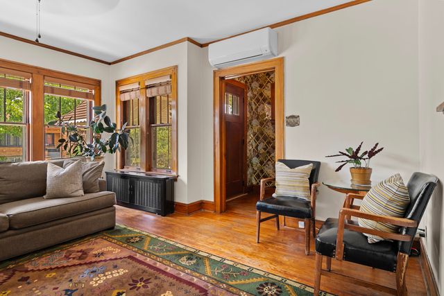 1447 Cuyler Avenue, Berwyn, IL 60402