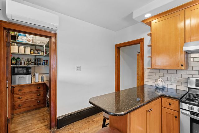 1447 Cuyler Avenue, Berwyn, IL 60402
