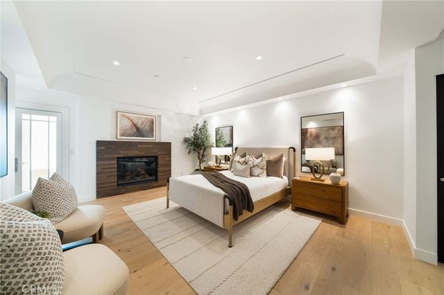 994 Temple Hills, Laguna Beach, CA 92651