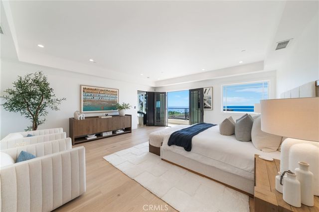 994 Temple Hills, Laguna Beach, CA 92651