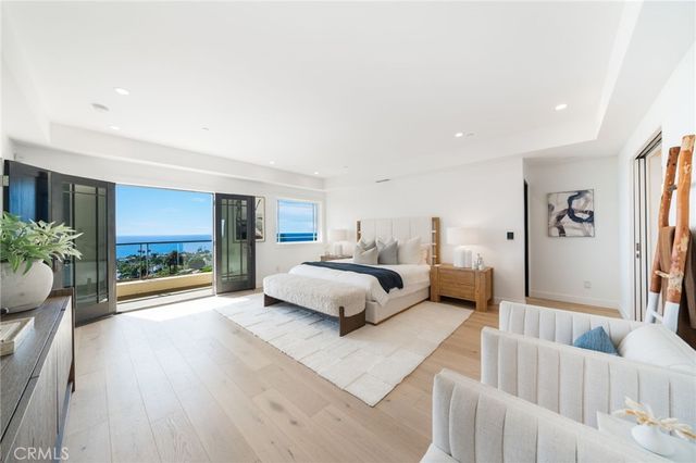 994 Temple Hills, Laguna Beach, CA 92651