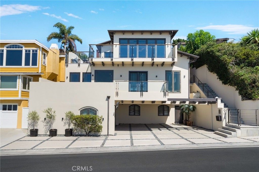 994 Temple Hills, Laguna Beach, CA 92651