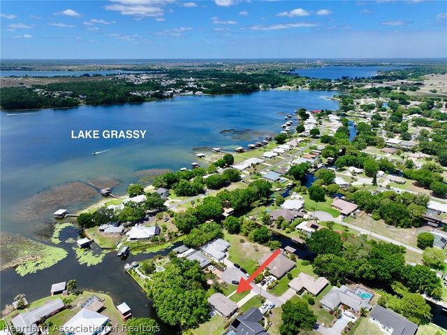136 Forever Avenue, Lake Placid, FL 33852