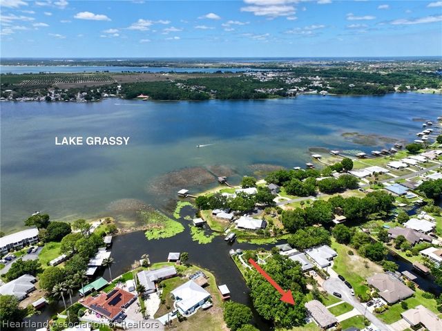 136 Forever Avenue, Lake Placid, FL 33852