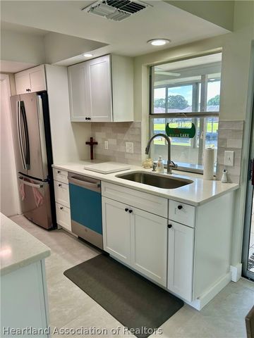 136 Forever Avenue, Lake Placid, FL 33852