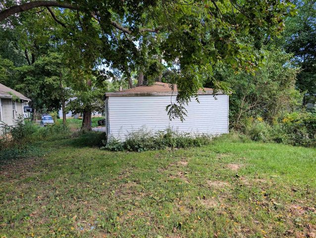 1535 Kearsley Park Boulevard, Flint, MI 48506