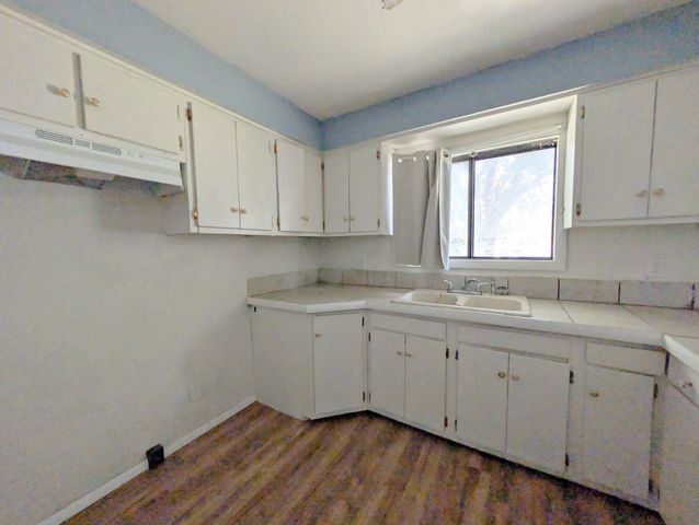 1535 Kearsley Park Boulevard, Flint, MI 48506