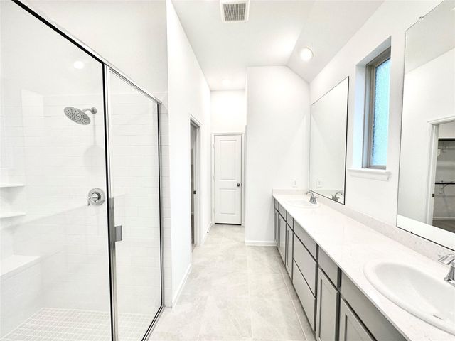 18330 Tiger Flowers Drive, Conroe, TX 77302