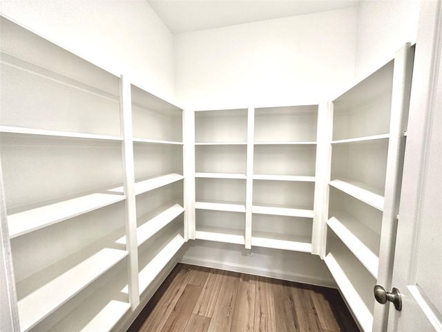 18330 Tiger Flowers Drive, Conroe, TX 77302