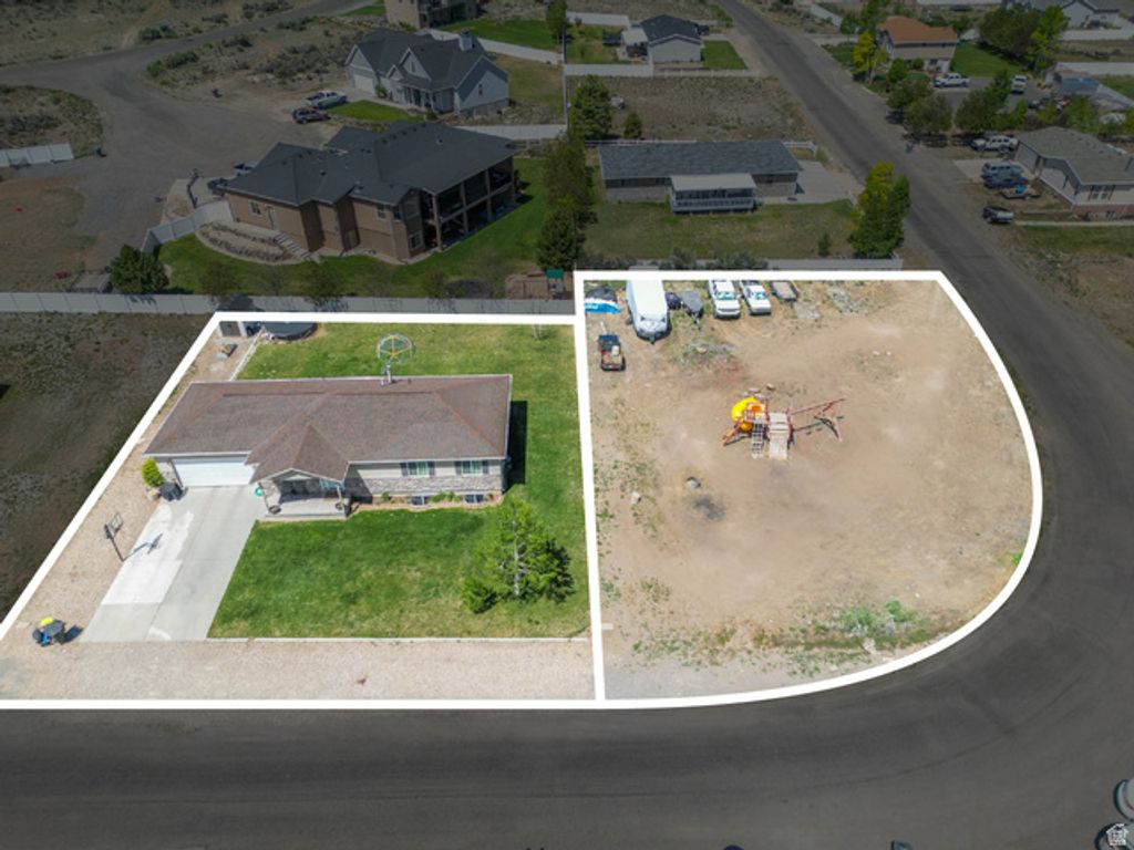 Image 14 of property listing at 918 S 190 E, Panguitch, UT 84759
