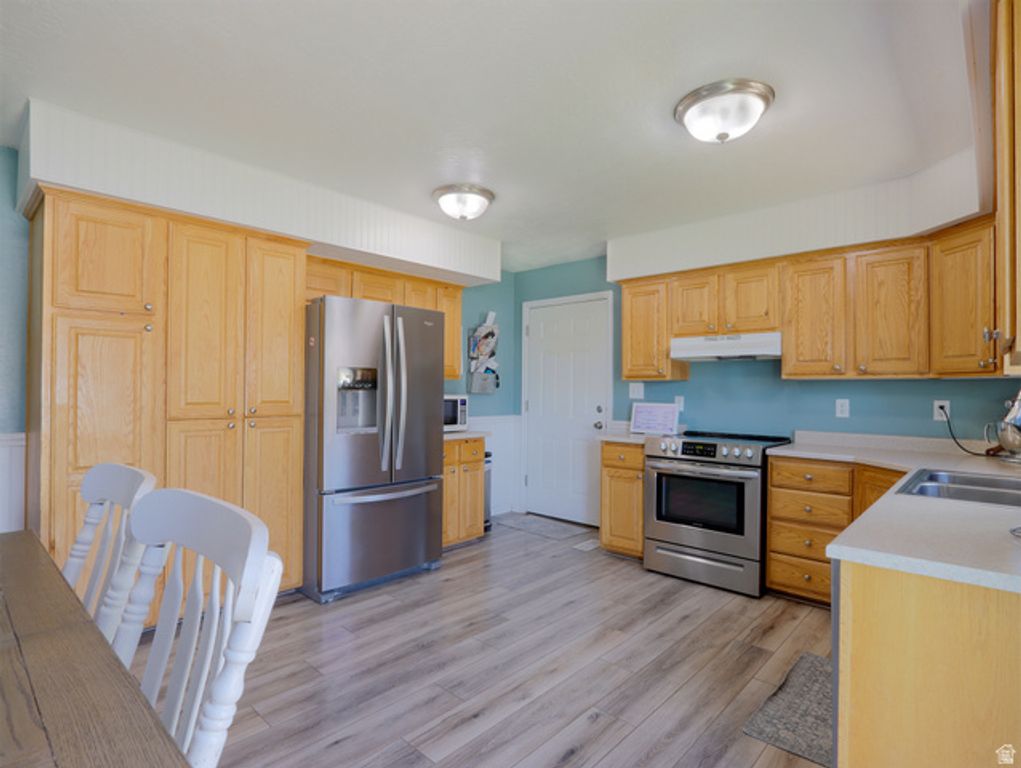 Image 32 of property listing at 918 S 190 E, Panguitch, UT 84759