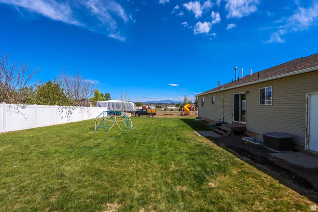 Image 75 of property listing at 918 S 190 E, Panguitch, UT 84759