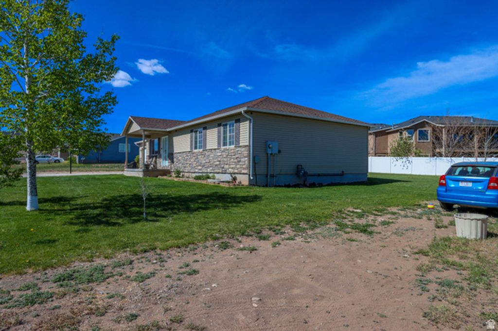 Image 77 of property listing at 918 S 190 E, Panguitch, UT 84759