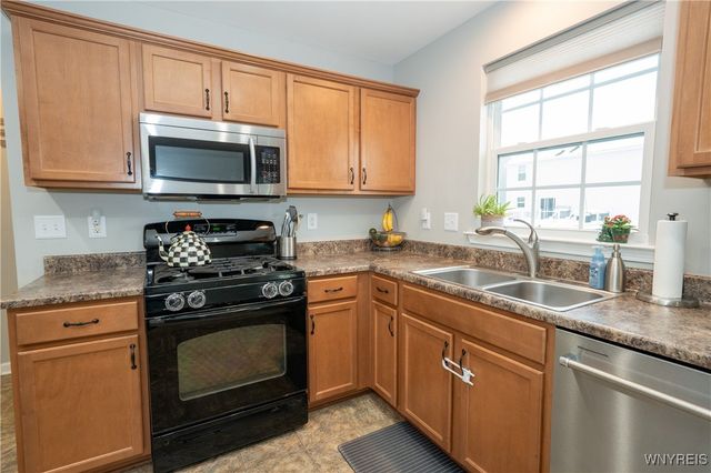 21 Jordy Court, Hamburg, NY 14075