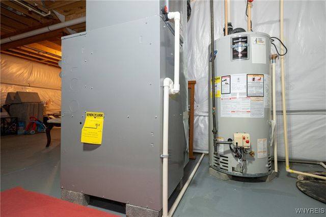 21 Jordy Court, Hamburg, NY 14075