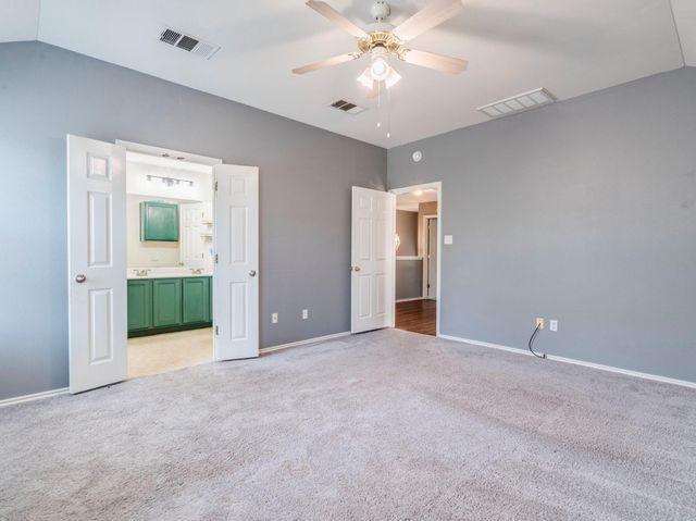 112 Maplewood N, Kyle, TX 78640