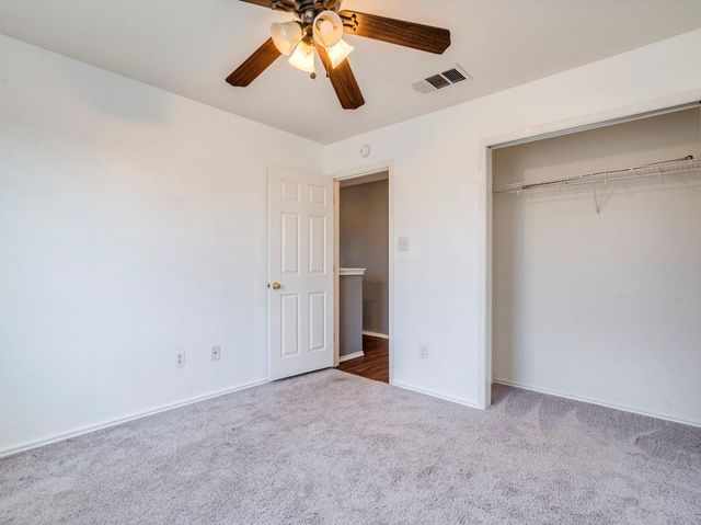 112 Maplewood N, Kyle, TX 78640