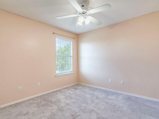 112 Maplewood N, Kyle, TX 78640
