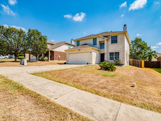 112 Maplewood N, Kyle, TX 78640