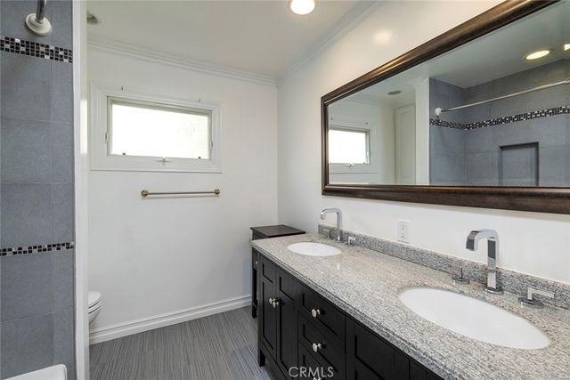 332 Holmwood Drive, Newport Beach, CA 92663