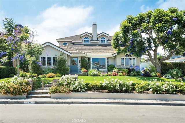 332 Holmwood Drive, Newport Beach, CA 92663