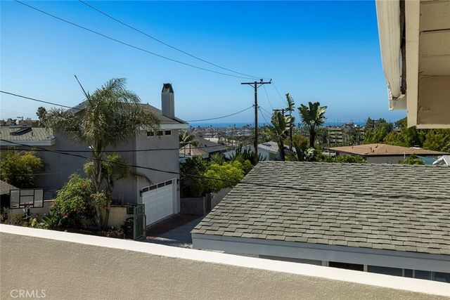 332 Holmwood Drive, Newport Beach, CA 92663