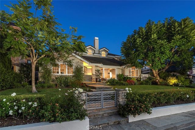 332 Holmwood Drive, Newport Beach, CA 92663