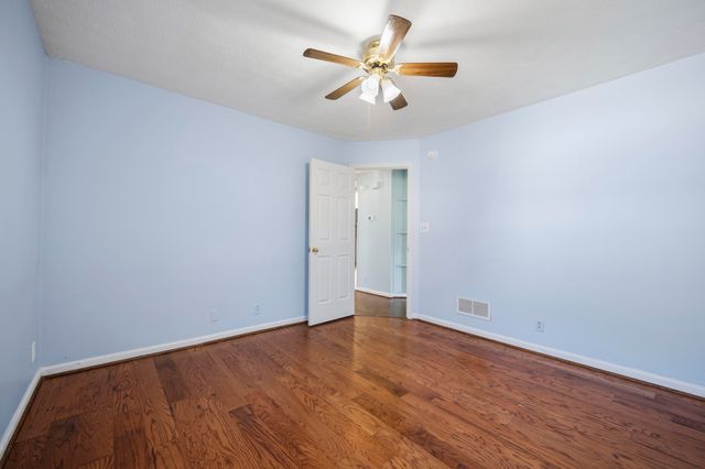 121 Plantation Drive, Lawrenceburg, KY 40342