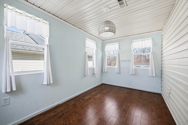 121 Plantation Drive, Lawrenceburg, KY 40342