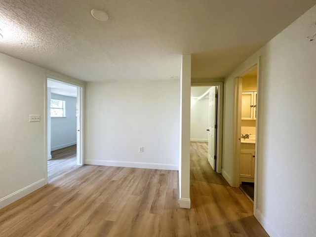 2024 Dixie Avenue, Eustis, FL 32726