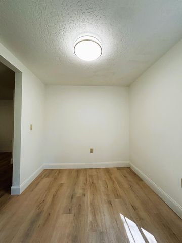 2024 Dixie Avenue, Eustis, FL 32726